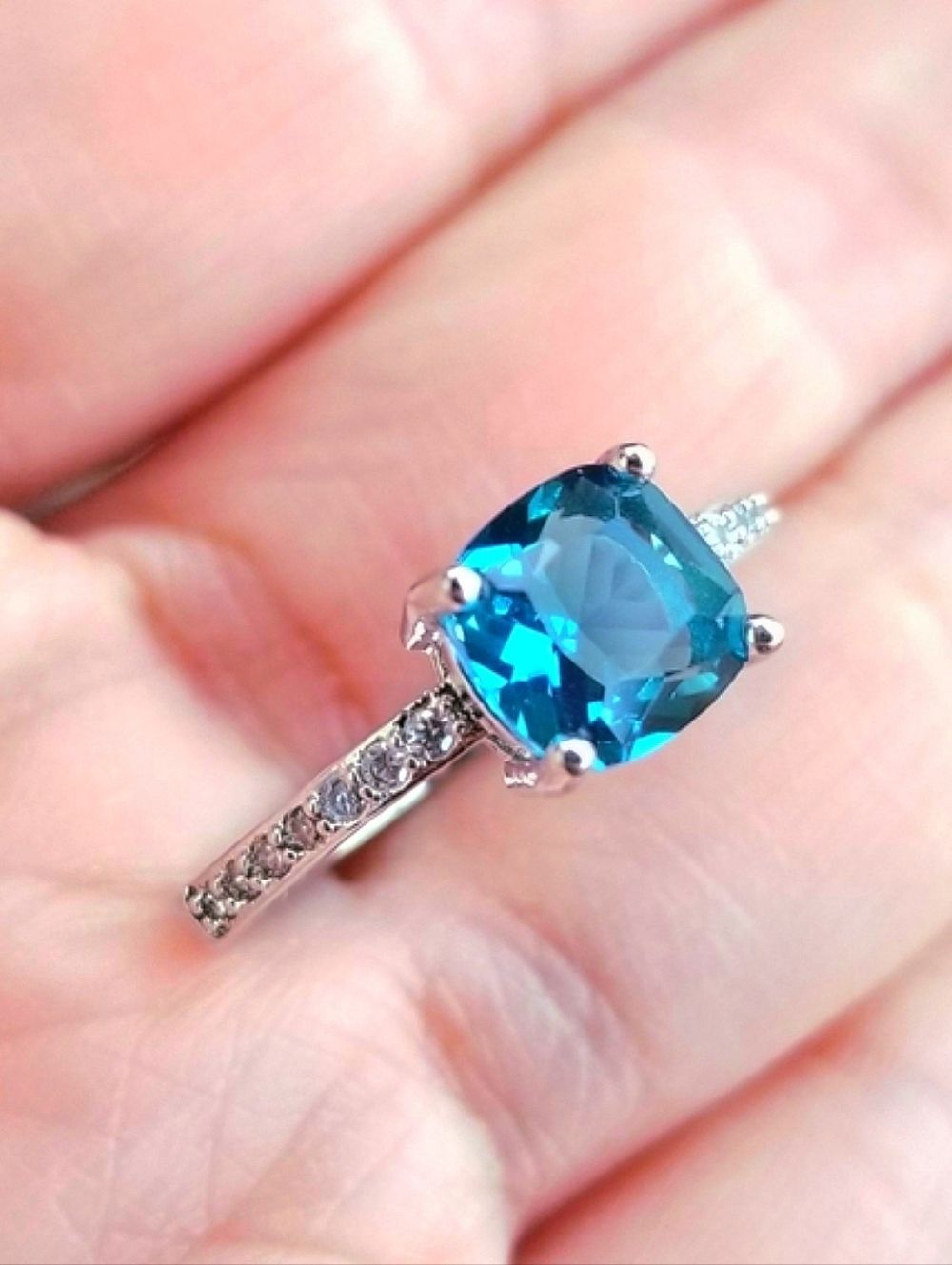 💎NEW💎 BLUE SAPPHIRE RING - Picture 3 of 7